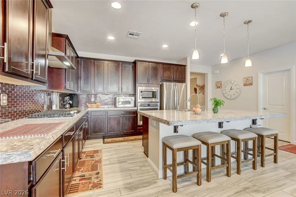 9730 Ponderosa Skye, Las Vegas, NV 89166