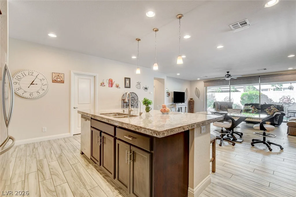 9730 Ponderosa Skye, Las Vegas, NV 89166
