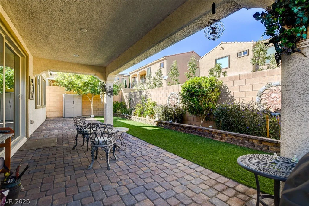 9730 Ponderosa Skye, Las Vegas, NV 89166