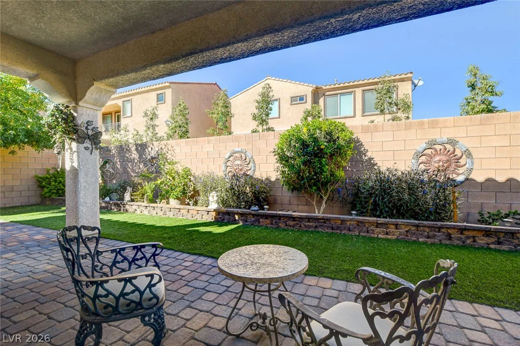 9730 Ponderosa Skye, Las Vegas, NV 89166