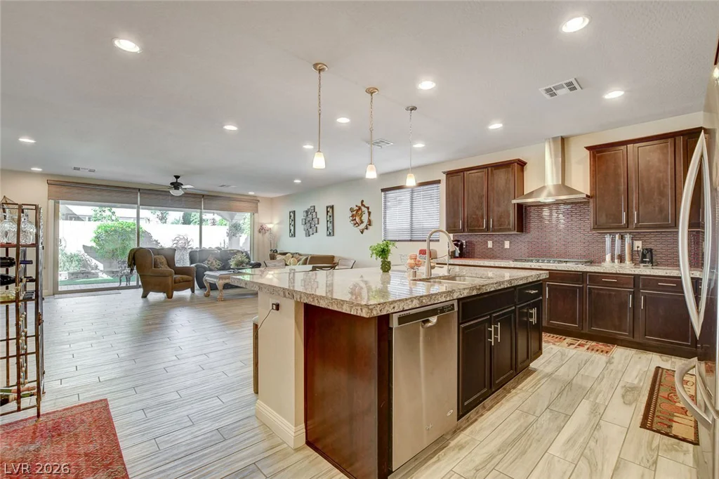 9730 Ponderosa Skye, Las Vegas, NV 89166