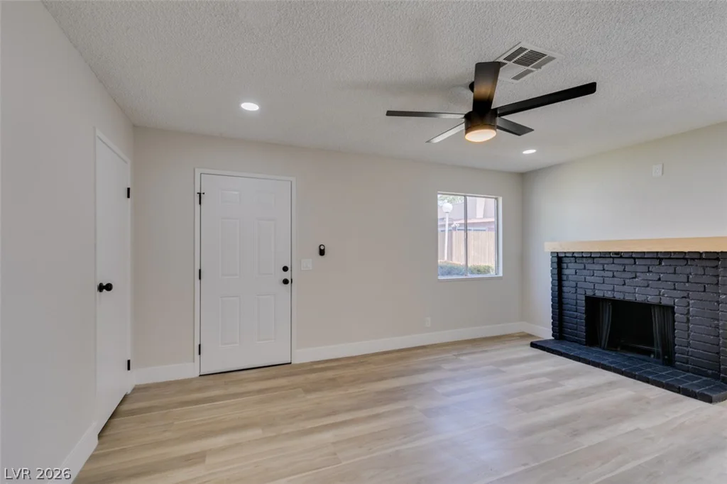 3638 Villa Knolls East, Las Vegas, NV 89120