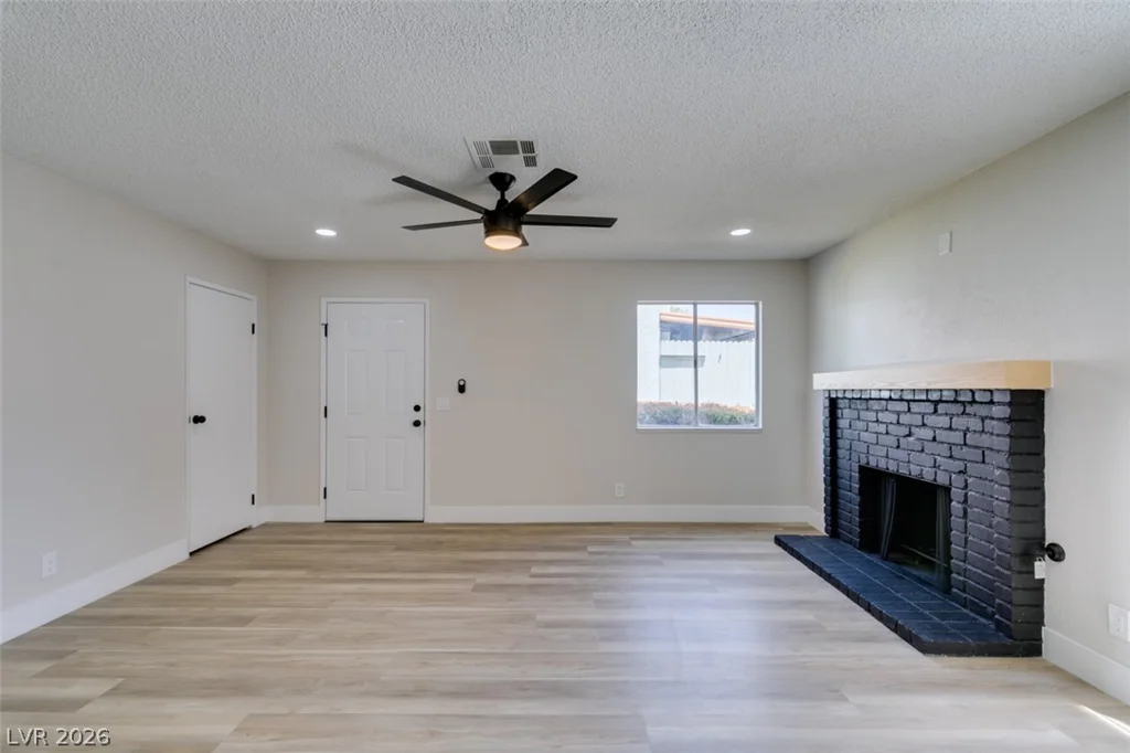 3638 Villa Knolls East, Las Vegas, NV 89120