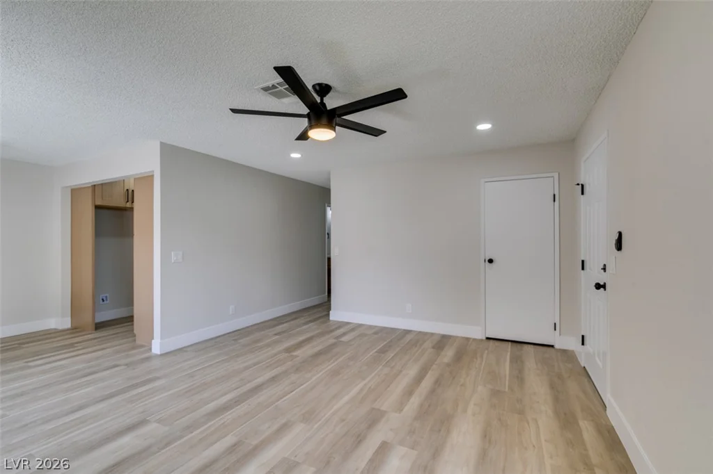 3638 Villa Knolls East, Las Vegas, NV 89120