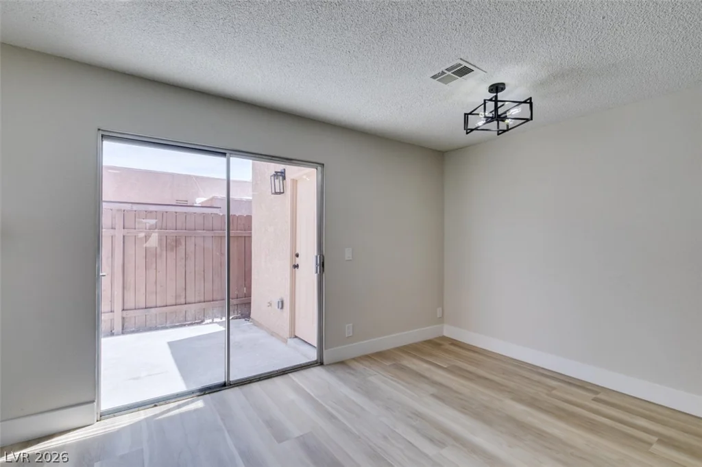 3638 Villa Knolls East, Las Vegas, NV 89120