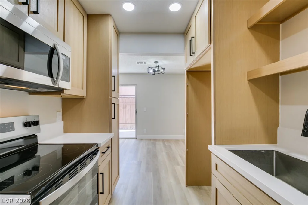 3638 Villa Knolls East, Las Vegas, NV 89120