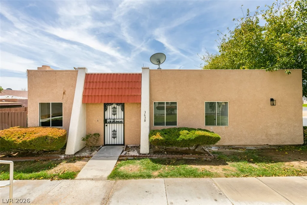 3638 Villa Knolls East, Las Vegas, NV 89120