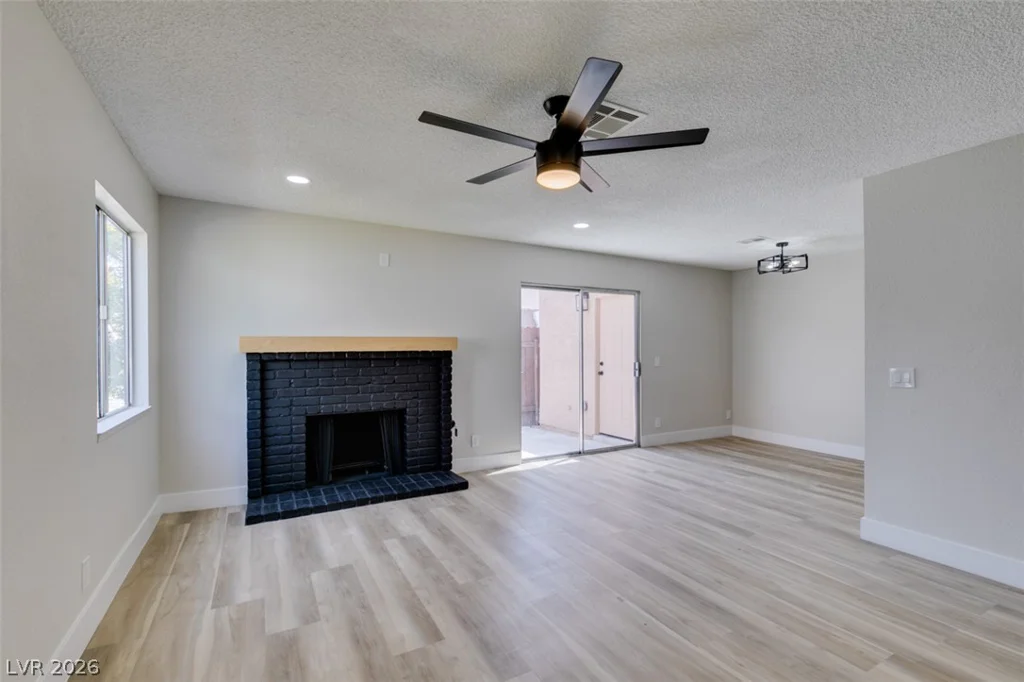 3638 Villa Knolls East, Las Vegas, NV 89120