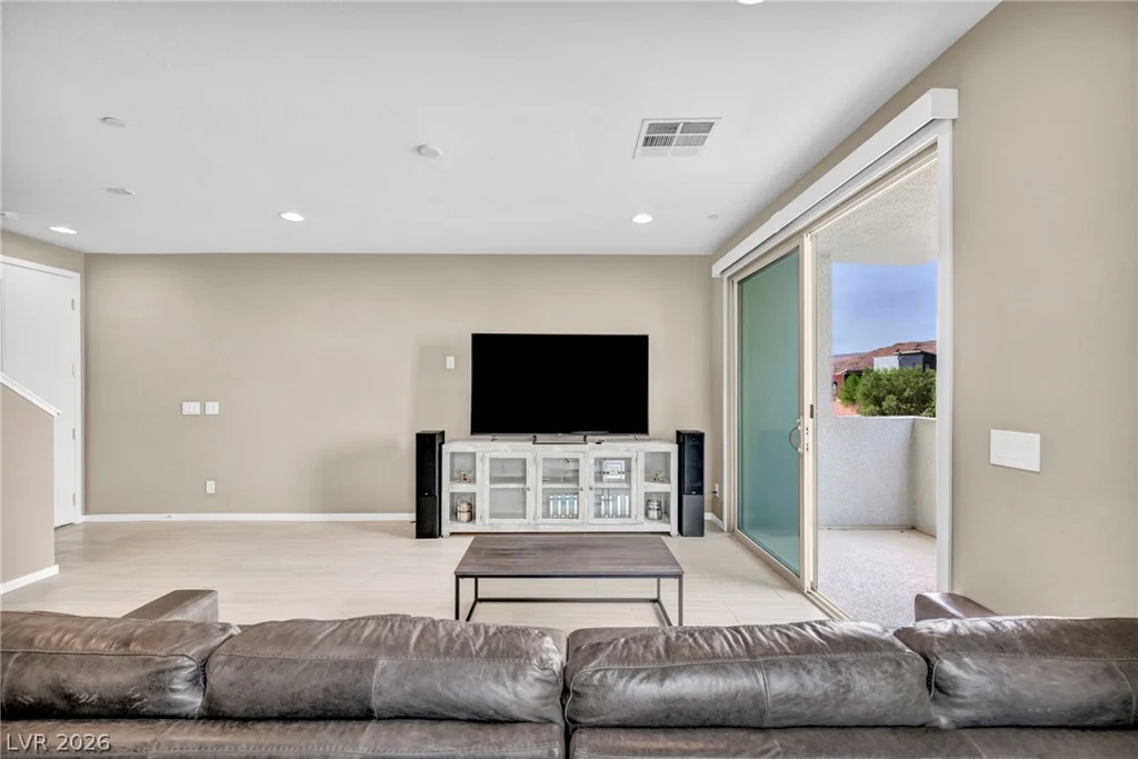 11238 Essence Point, Las Vegas, NV 89135