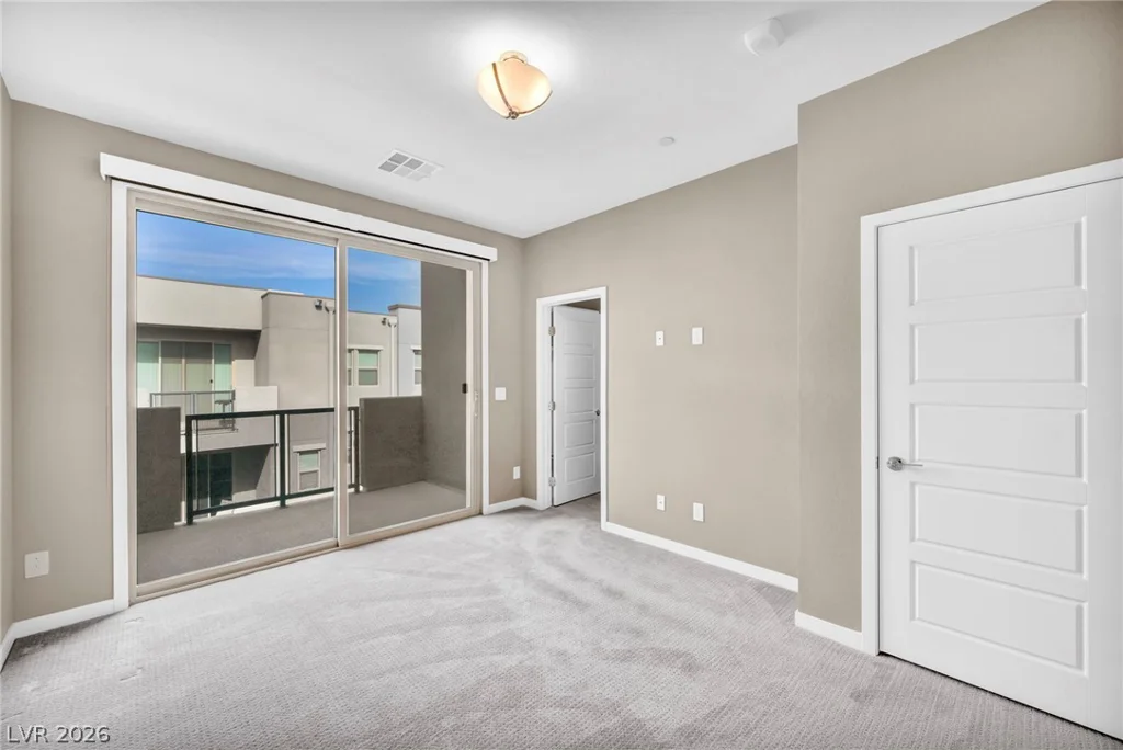 11238 Essence Point, Las Vegas, NV 89135