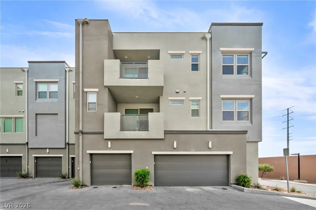 11238 Essence Point, Las Vegas, NV 89135