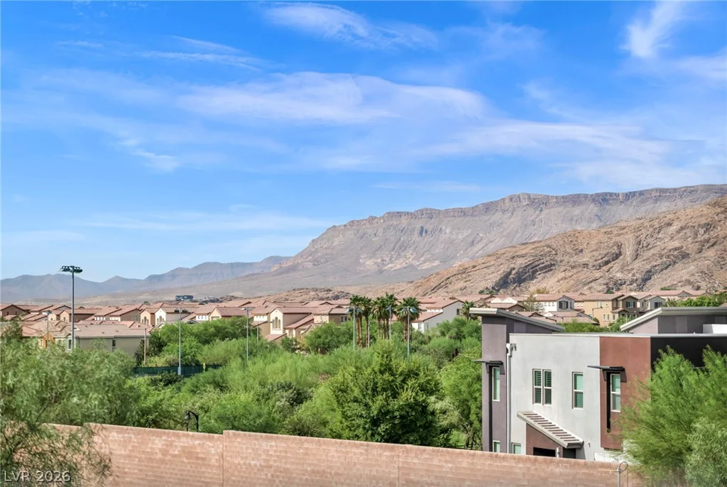 11238 Essence Point, Las Vegas, NV 89135