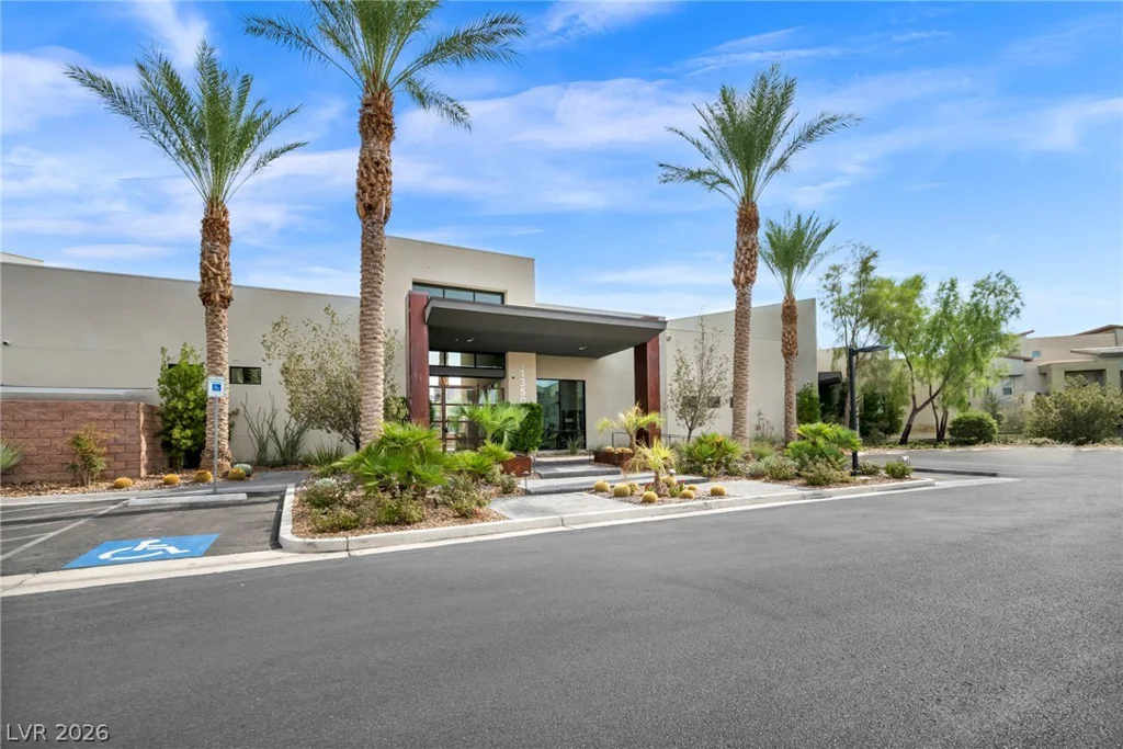 11238 Essence Point, Las Vegas, NV 89135