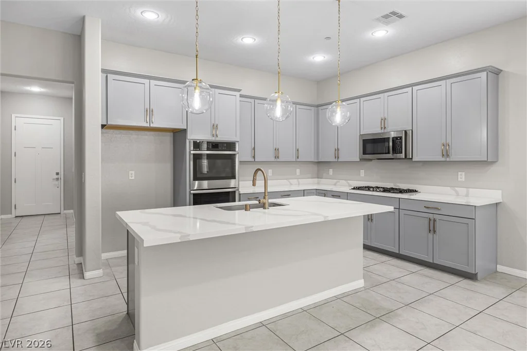 341 Alto Avec, Henderson, NV 89011