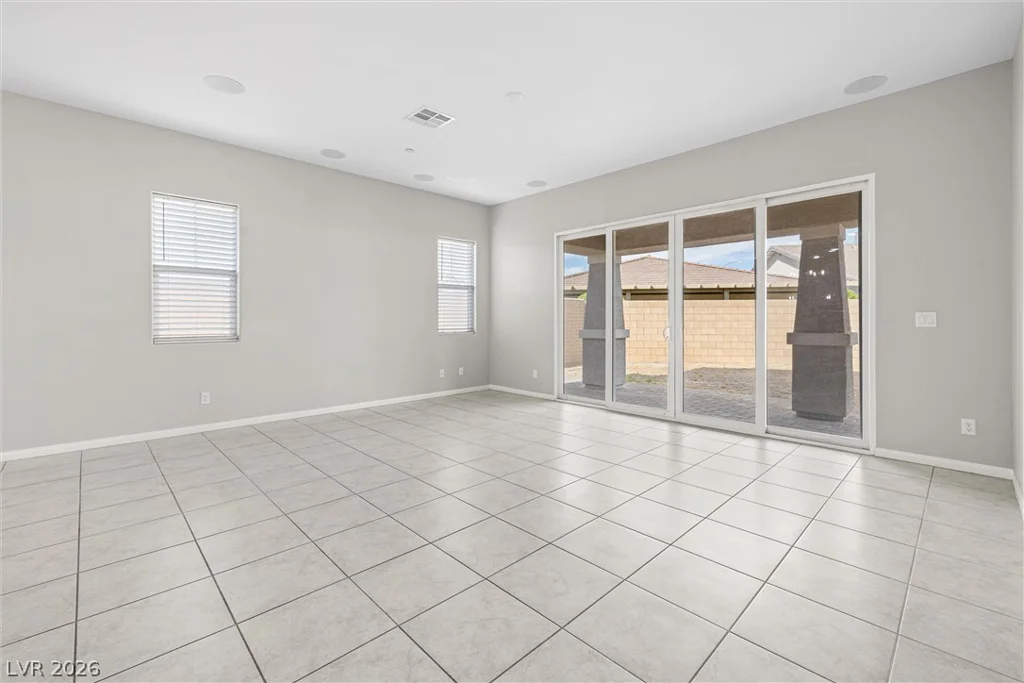 341 Alto Avec, Henderson, NV 89011