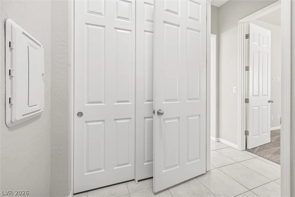 341 Alto Avec, Henderson, NV 89011