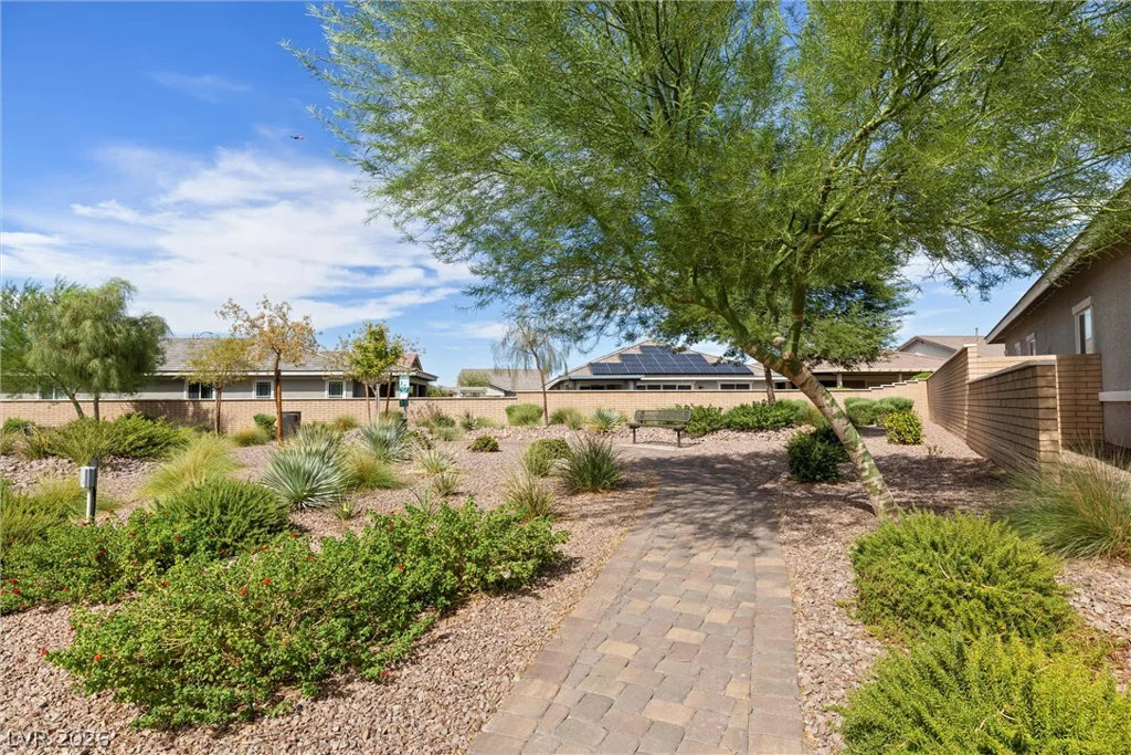 341 Alto Avec, Henderson, NV 89011