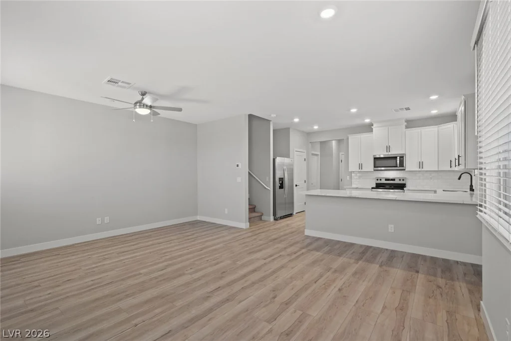 8352 Weidler, Las Vegas, NV 89166
