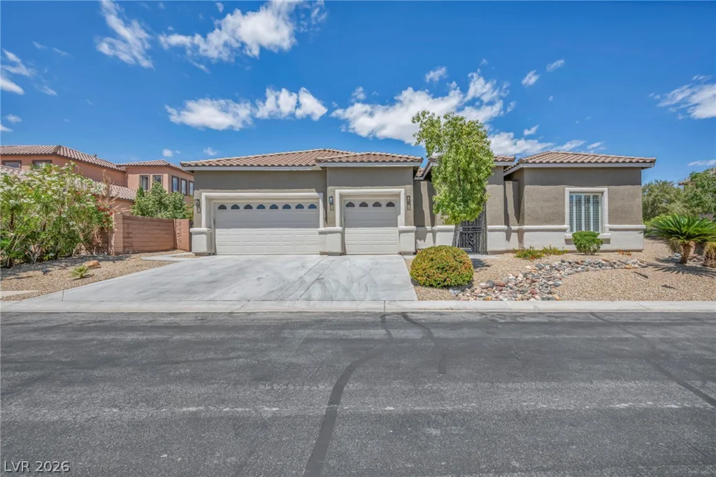 4528 Velvet Crest, Las Vegas, NV 89139
