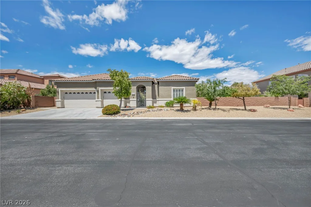 4528 Velvet Crest, Las Vegas, NV 89139