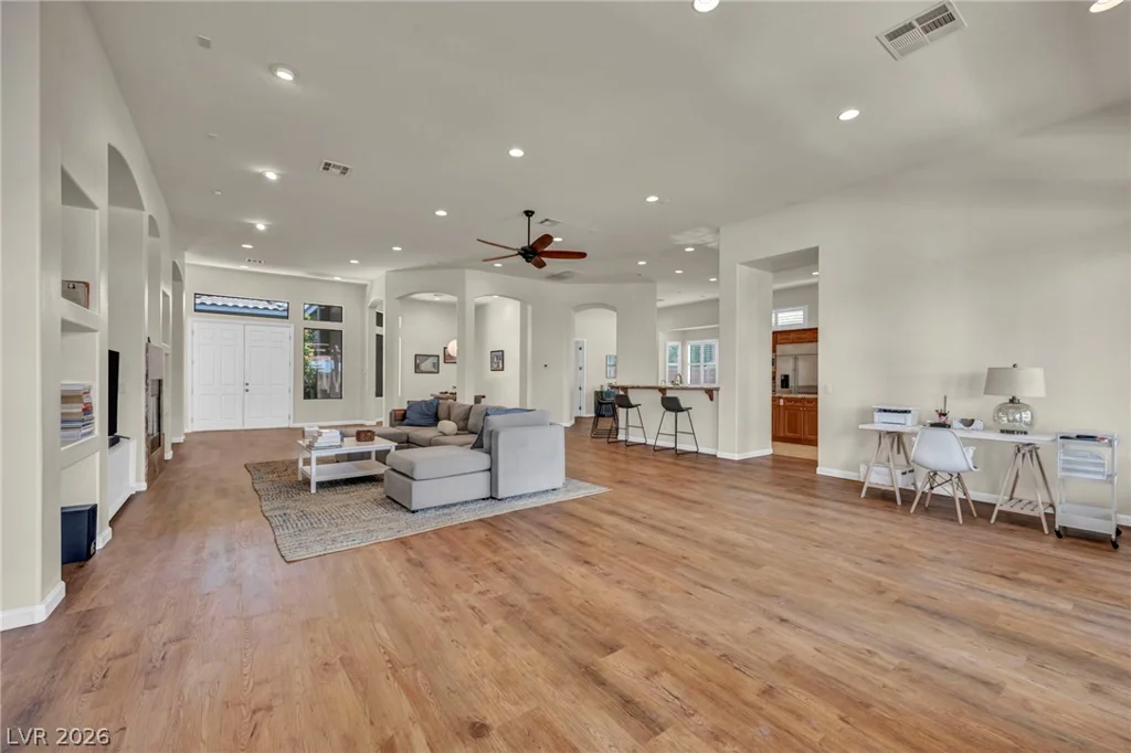 4528 Velvet Crest, Las Vegas, NV 89139