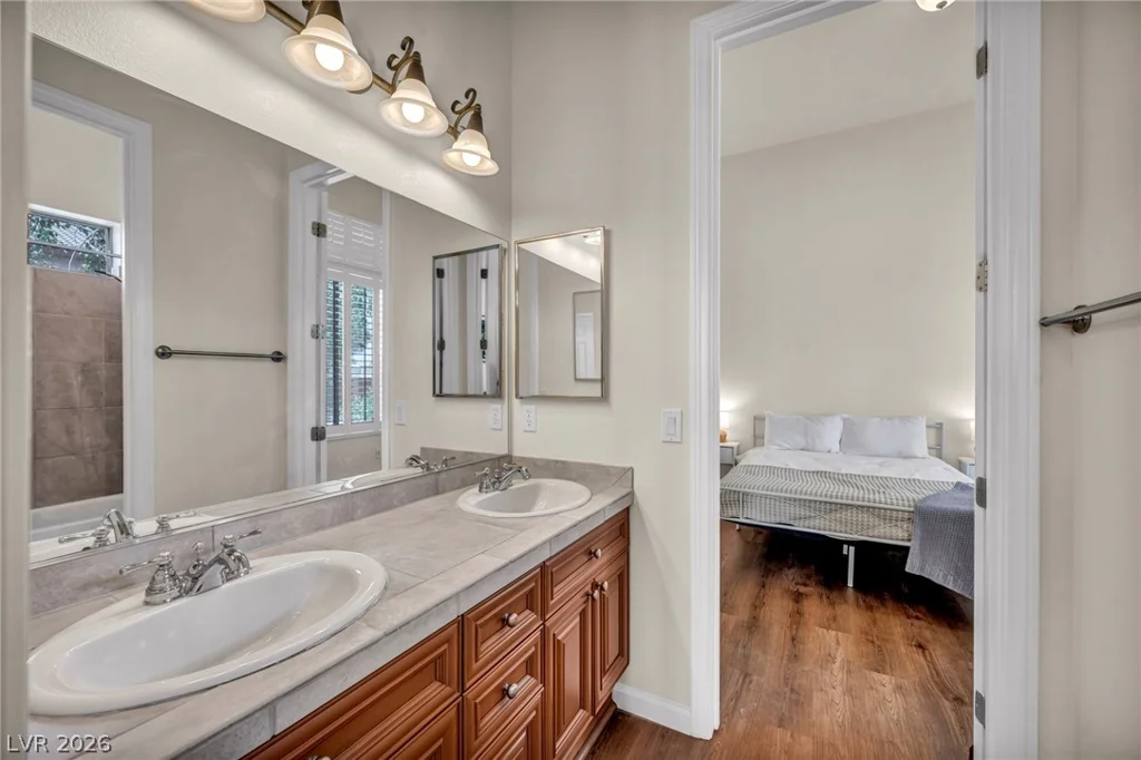 4528 Velvet Crest, Las Vegas, NV 89139