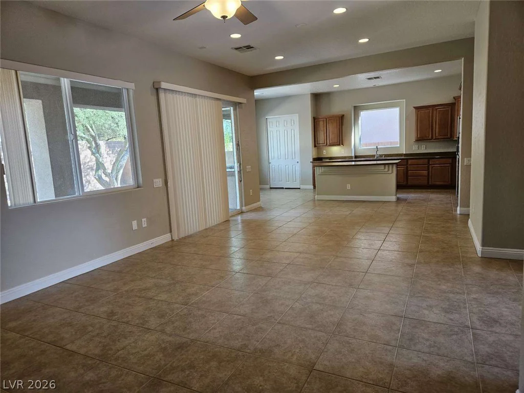6887 Barred Dove, North Las Vegas, NV 89084