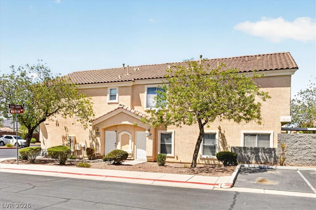 2594 Lazy Saddle, Henderson, NV 89002