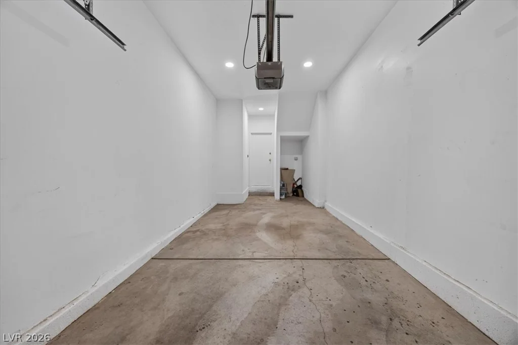 2594 Lazy Saddle, Henderson, NV 89002