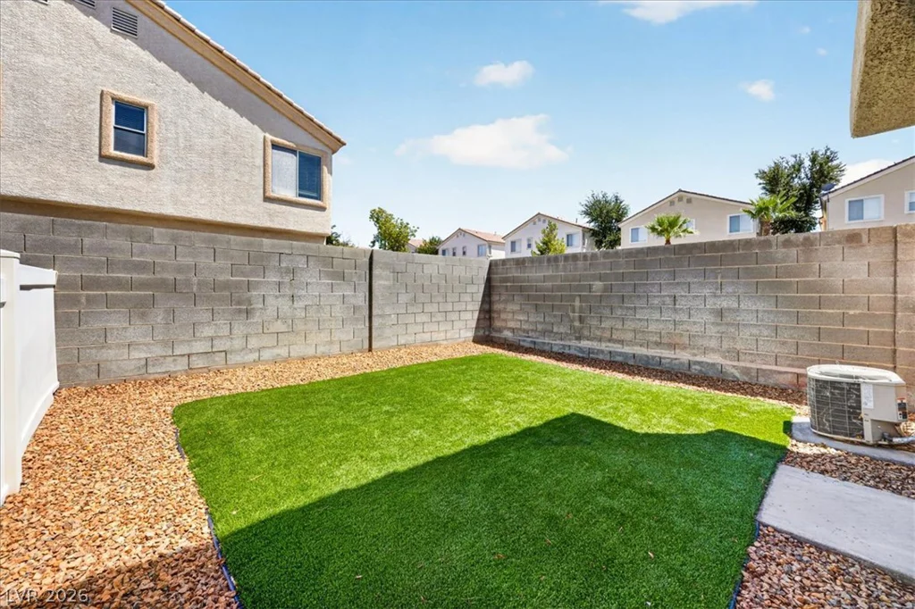 2594 Lazy Saddle, Henderson, NV 89002