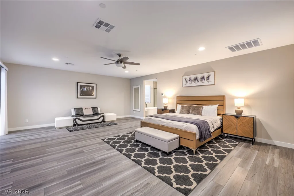 1327 8th, Las Vegas, NV 89104