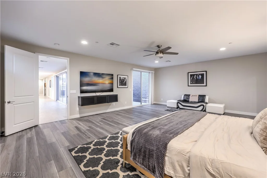 1327 8th, Las Vegas, NV 89104