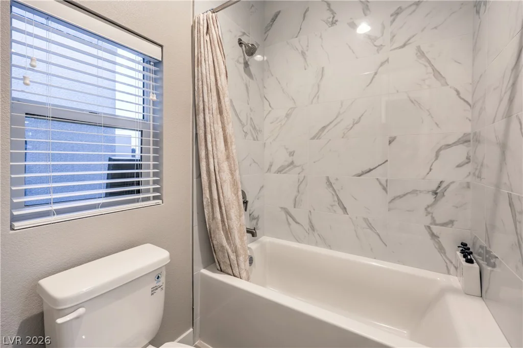 1327 8th, Las Vegas, NV 89104