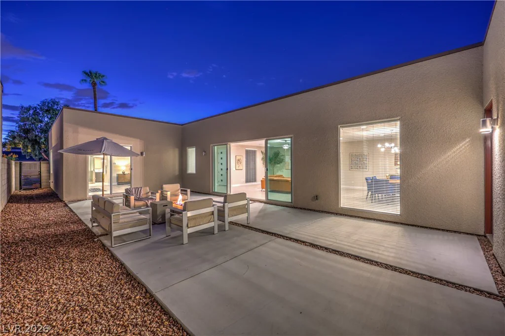 1327 8th, Las Vegas, NV 89104