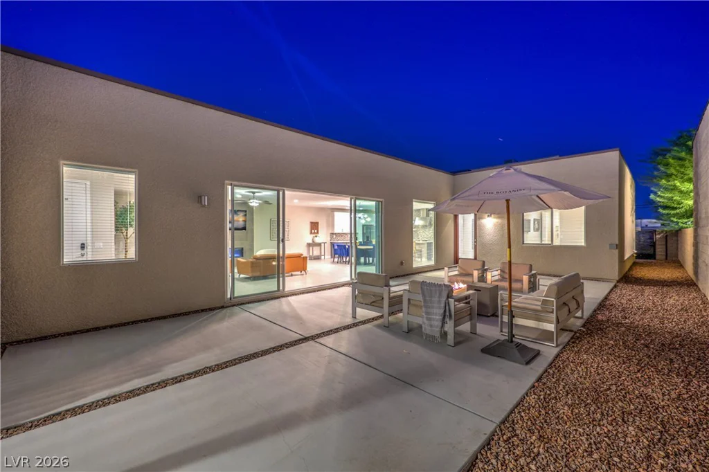 1327 8th, Las Vegas, NV 89104