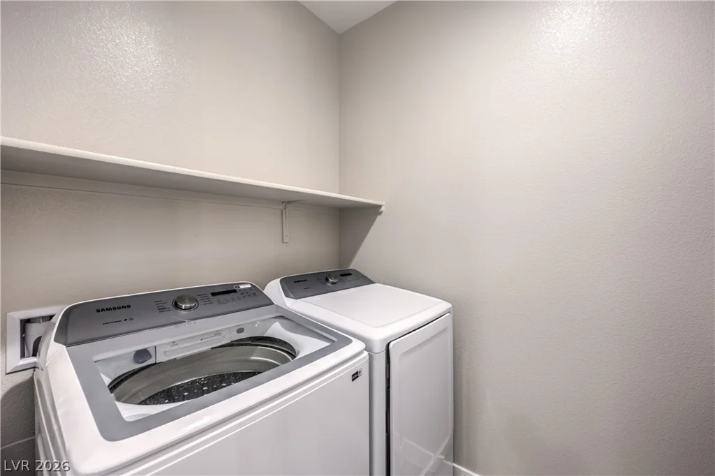 1327 8th, Las Vegas, NV 89104