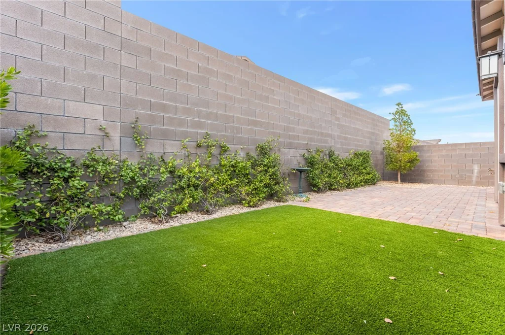 9458 Noble Fir Ridge, Las Vegas, NV 89143