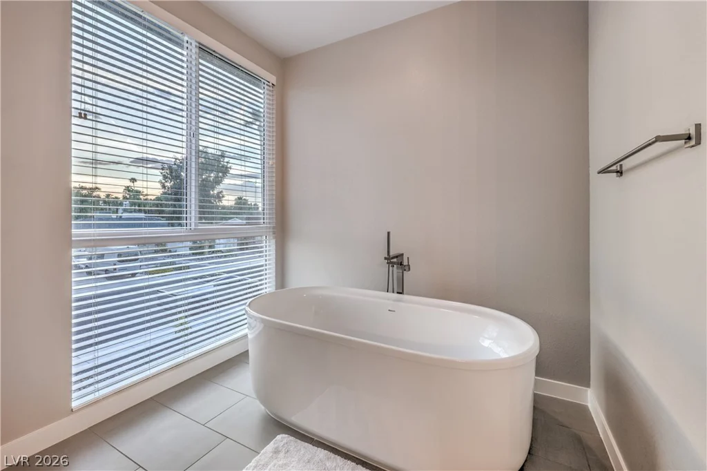 1335 8th, Las Vegas, NV 89104