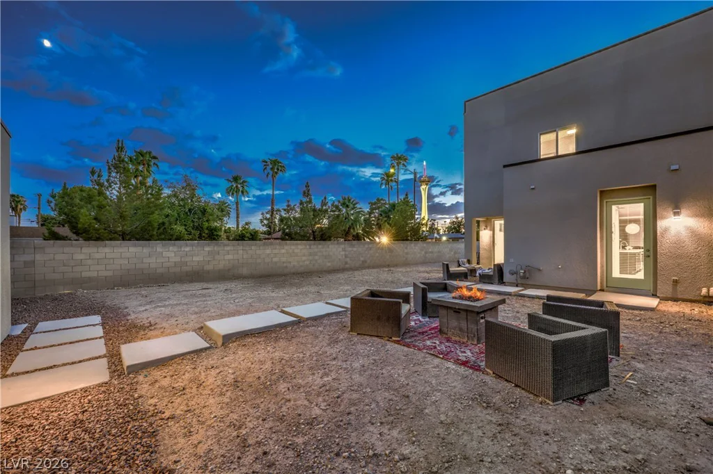 1335 8th, Las Vegas, NV 89104