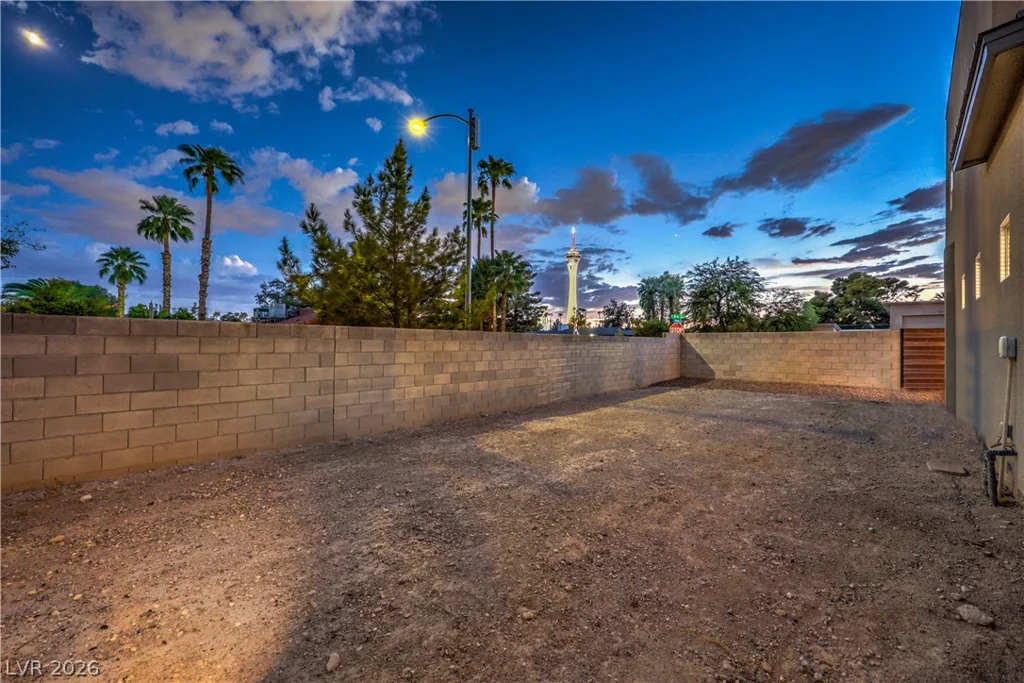 1335 8th, Las Vegas, NV 89104