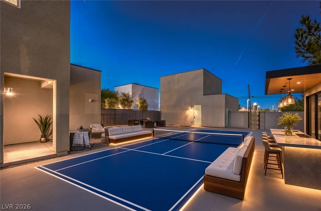 1335 8th, Las Vegas, NV 89104