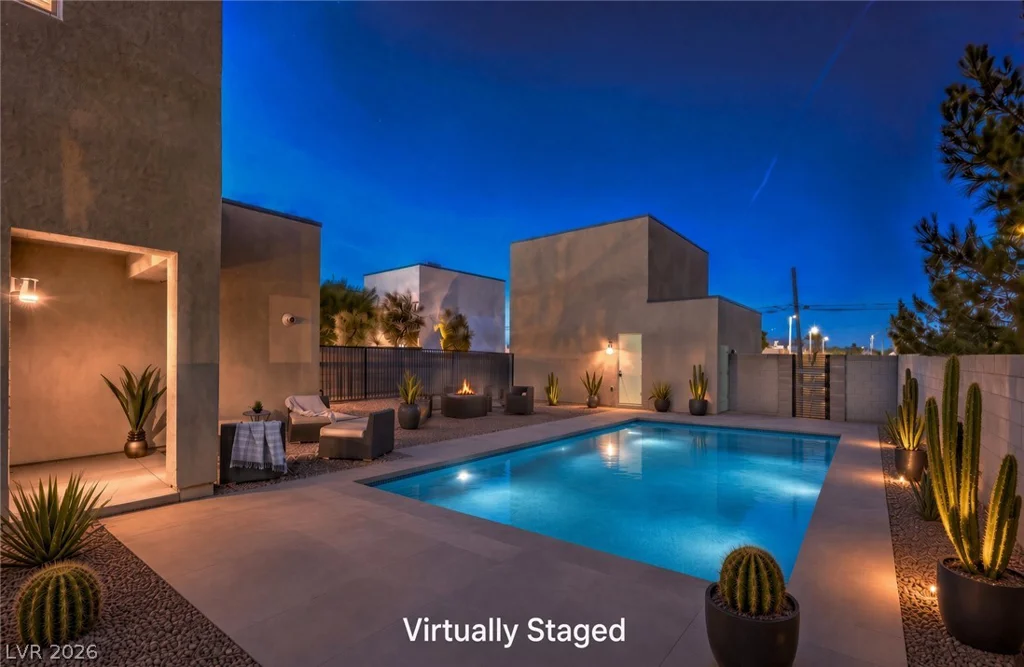 1335 8th, Las Vegas, NV 89104