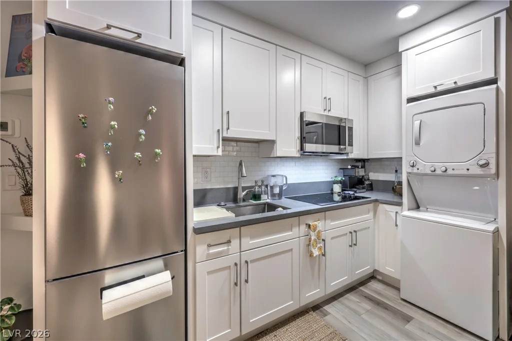 1335 8th, Las Vegas, NV 89104
