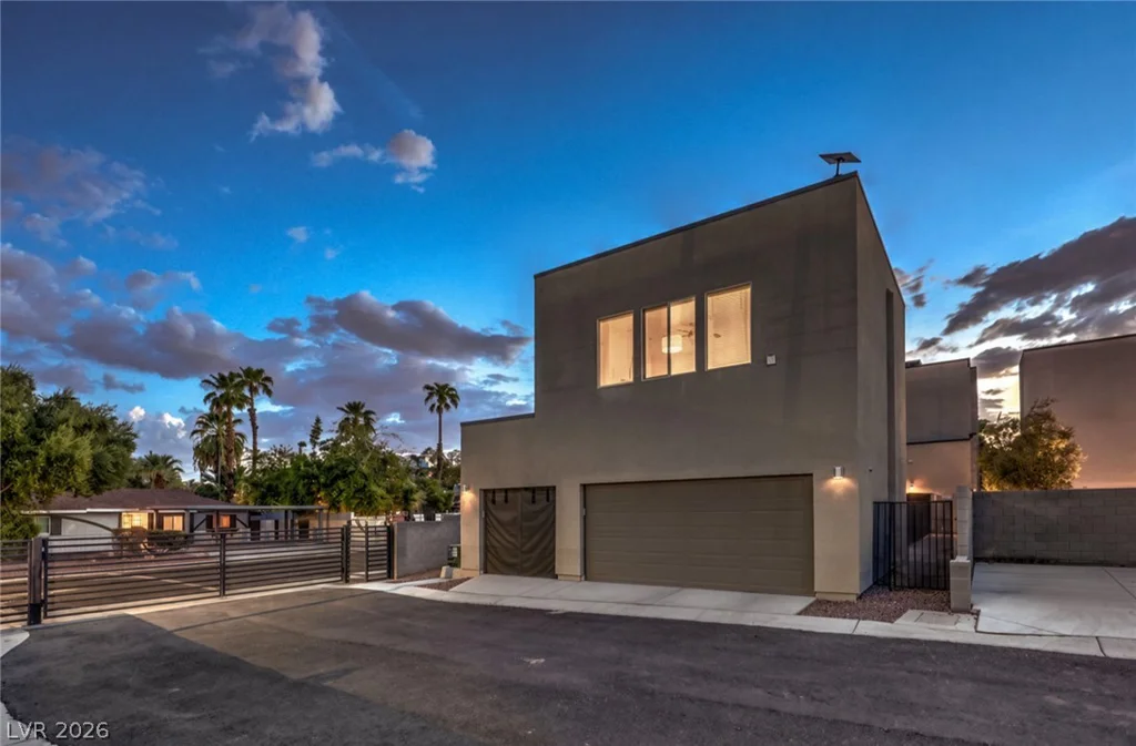 1335 8th, Las Vegas, NV 89104