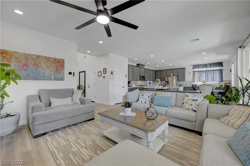863 Metromont, Henderson, NV 89011