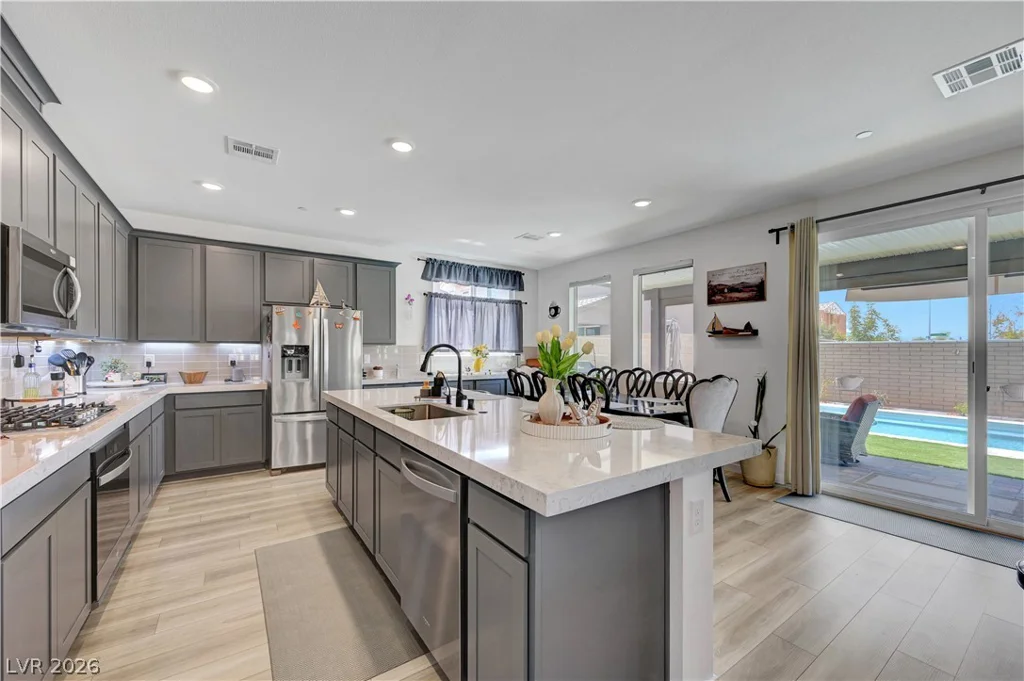 863 Metromont, Henderson, NV 89011