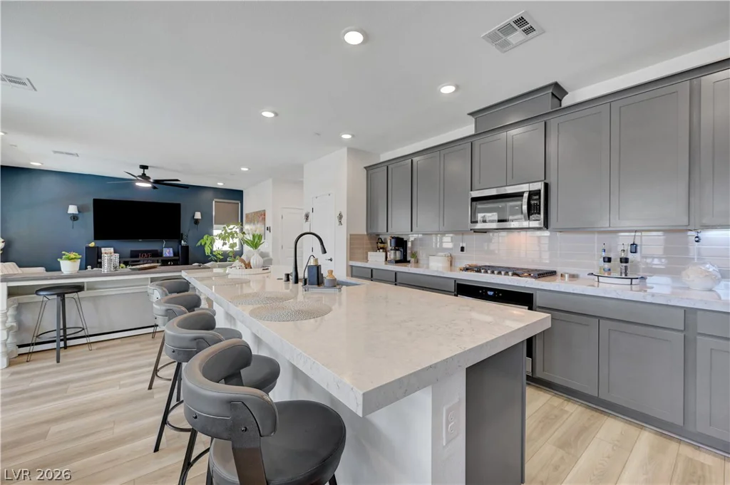863 Metromont, Henderson, NV 89011