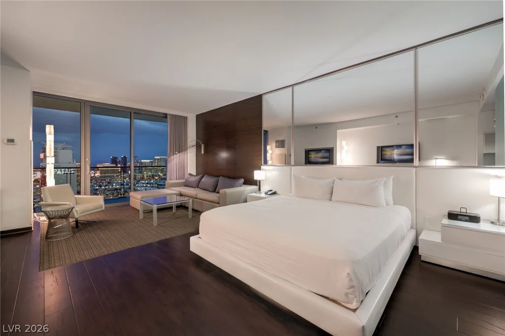 4381 Flamingo, Las Vegas, NV 89103