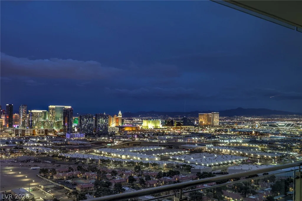 4381 Flamingo, Las Vegas, NV 89103