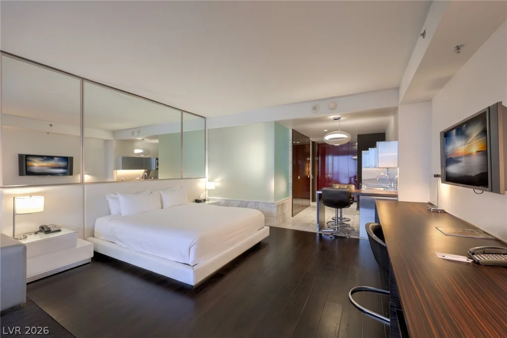 4381 Flamingo, Las Vegas, NV 89103